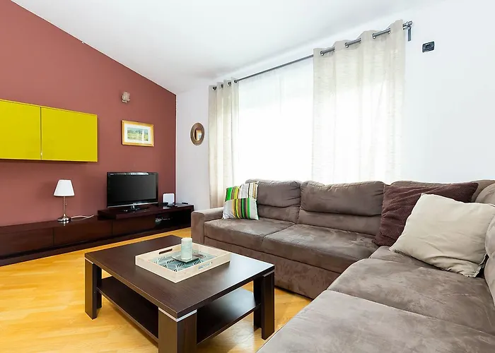 Premium Sanja Porec