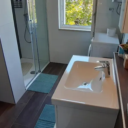 بيت ضيافة Premium Sanja